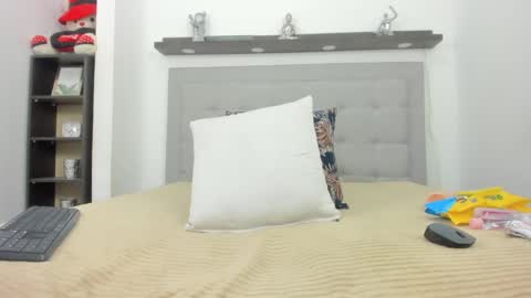 evelyn_morgan1 online show from January 23, 10:01 pm