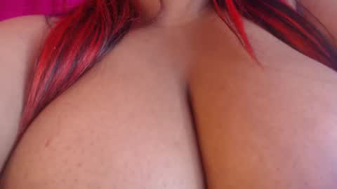 Evelyn Sandoval online show from November 25, 1:49 am