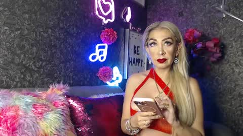 EvelynaGrey online show from January 26, 5:23 am