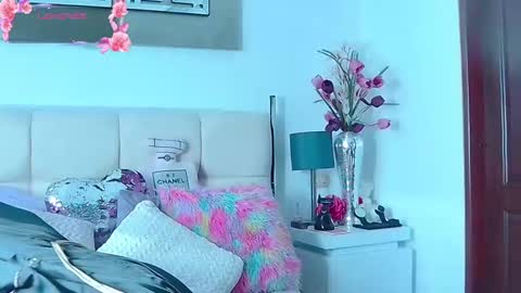 EvelynaGrey online show from September 24, 11:35 am