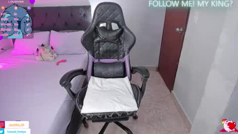 Snapshot of evelynhoward23 chatting on October 12, 3:11 pm LAURA SOFIA  INDEPENDENT MODEL FOLLOW ME NOW ALMOST 10000 FOLLOWERS online show from October 12, 3:11 pm