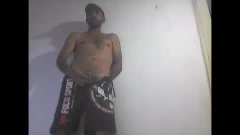 Snapshot of everaldosantos chatting on January 15, 10:46 pm everaldosantos online show from January 15, 10:46 pm