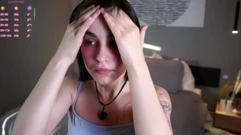 Snapshot of evervessi chatting on November 17, 4:51 am Anita online show from November 17, 4:51 am