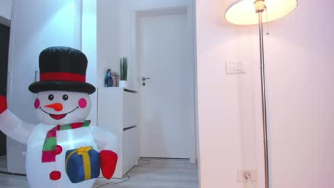 Sensation Body online show from December 22, 9:55 am