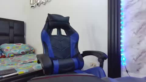 luis online show from January 11, 3:20 pm