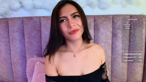 Evette online show from April 14, 10:27 pm