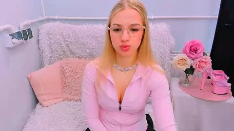 Eve online show from April 21, 7:39 pm