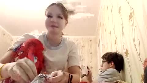 Evgeniy and Anna online show from February 20, 9:04 pm