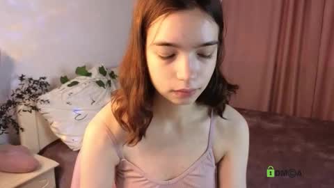 Snapshot of evi_brook chatting on September 20, 6:36 am evi_brook online show from September 20, 6:36 am