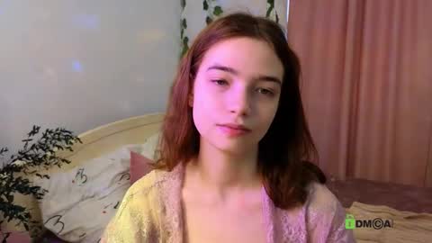 Snapshot of evi_brook chatting on October 4, 11:41 am evi_brook online show from October 4, 11:41 am