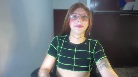 Snapshot of evi_kitty chatting on July 1, 5:56 pm Evi online show from July 1, 5:56 pm