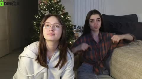 evi_woow online show from January 21, 2:00 am