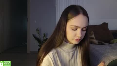 evi_woow online show from October 16, 8:32 pm