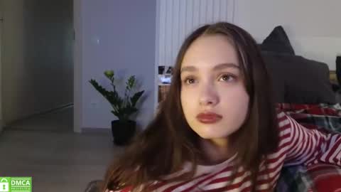 evi_woow online show from November 14, 9:24 pm