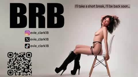 Snapshot of evie_clark_ chatting on May 27, 1:57 am My name is Evie nice to meet you really get to know me better private is open online show from May 27, 1:57 am