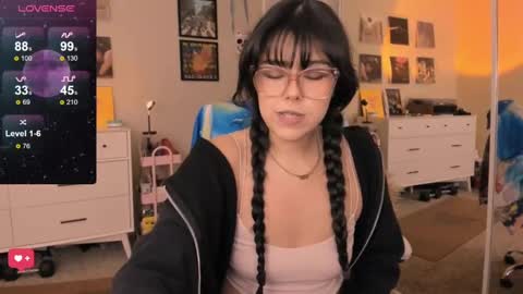 Evie Luna online show from January 3, 4:11 am