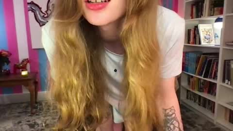 Evie3 online show from April 7, 4:46 am