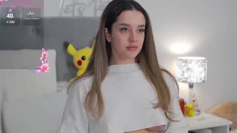 Evie online show from January 25, 7:28 pm