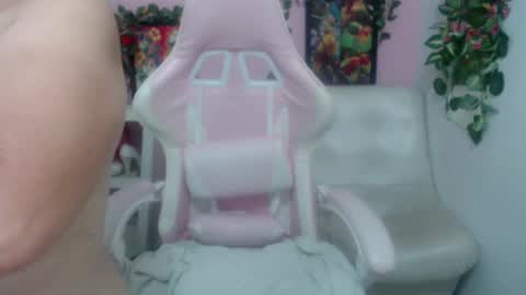 Pamela  online show from October 3, 6:49 pm