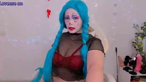 evilla_brill online show from June 10, 11:20 am