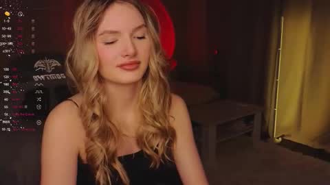 Evelyn online show from November 21, 12:37 pm