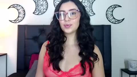 Evolet online show from November 14, 6:28 pm