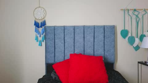 Evolet online show from November 24, 10:15 am