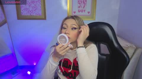 Hi Stream 1000pm to 600am online show from March 27, 3:34 am