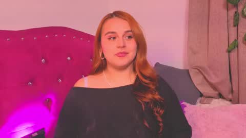 Snapshot of evy_orange1 chatting on September 28, 4:18 am EVY online show from September 28, 4:18 am