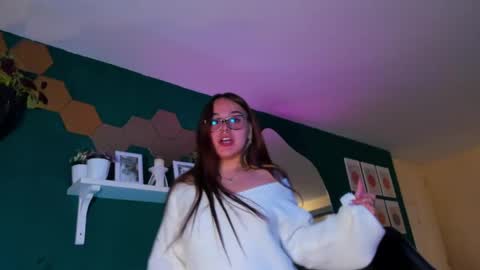 EVY online show from April 24, 12:24 am