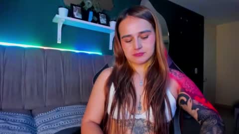 EVY online show from July 22, 1:19 am