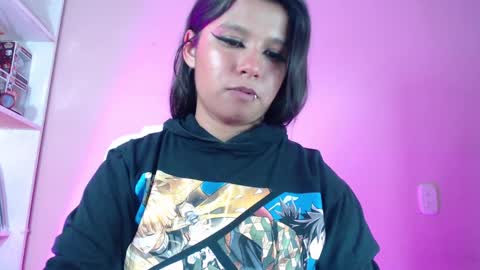 Im Evy online show from January 5, 6:02 am