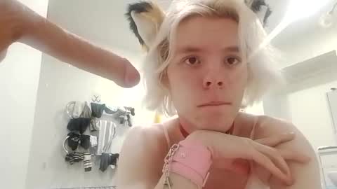 Essa online show from May 14, 9:32 pm