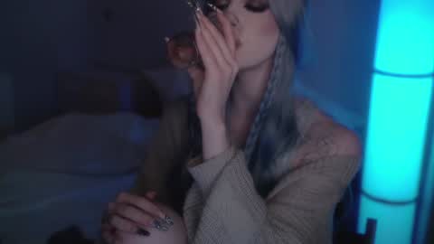 Alyson online show from January 22, 12:38 am