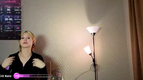 excited kristi online show from October 30, 7:10 am