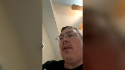 excitedwaffles online show from August 1, 11:53 am