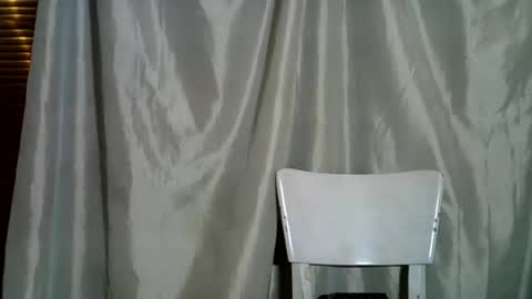 Snapshot of exclusivebarbie6 chatting on December 8, 5:22 pm exclusivebarbie6 online show from December 8, 5:22 pm