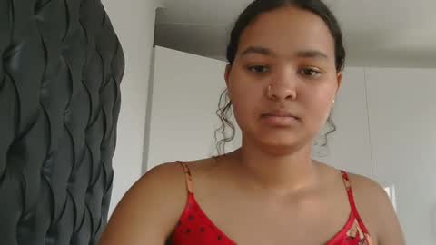 courtney online show from November 27, 6:26 am