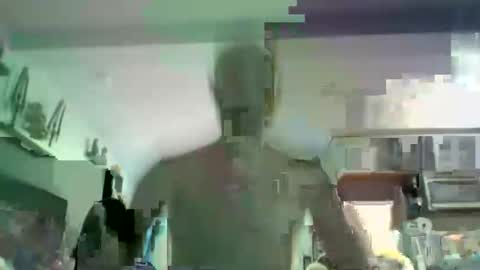 Snapshot of exhibition0920 chatting on April 5, 9:12 pm exhibition0920 online show from April 5, 9:12 pm