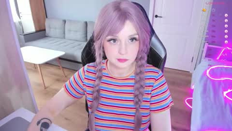  Amy  online show from October 16, 10:38 am