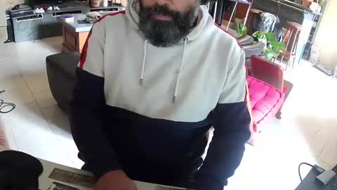 Snapshot of exibdevil chatting on January 19, 11:36 am Gio online show from January 19, 11:36 am