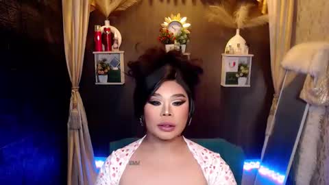 Snapshot of exotic_lindsay chatting on March 20, 7:19 pm Lindsay online show from March 20, 7:19 pm