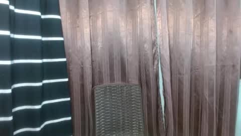 jenny  Laiza online show from September 24, 5:38 pm