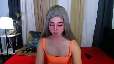 expensive_elise online show from April 21, 5:28 pm