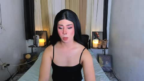 expensive_elise online show from June 5, 2:34 pm