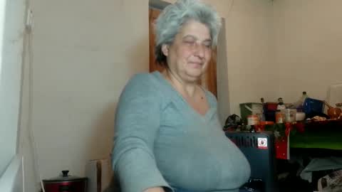 Snapshot of exquisitemature chatting on January 18, 4:59 am ExquisiteMature online show from January 18, 4:59 am