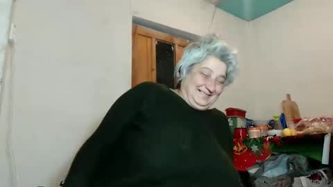 Snapshot of exquisitemature chatting on February 13, 5:48 am ExquisiteMature online show from February 13, 5:48 am