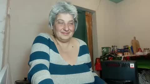 Snapshot of exquisitemature chatting on February 22, 6:50 am ExquisiteMature online show from February 22, 6:50 am