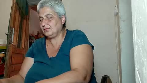 Snapshot of exquisitemature chatting on September 20, 11:00 am ExquisiteMature online show from September 20, 11:00 am