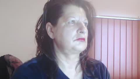 ExtasyMature online show from February 17, 5:47 am